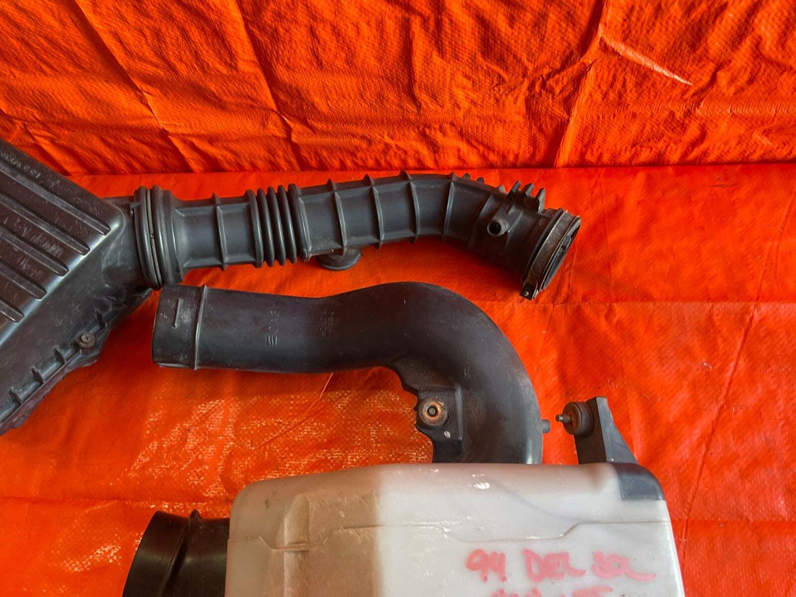 93 95 HONDA DEL SOL   D15B7 1.5L   COMPLETE FACTORY INTAKE ARM BOX RESONATOR OEM5