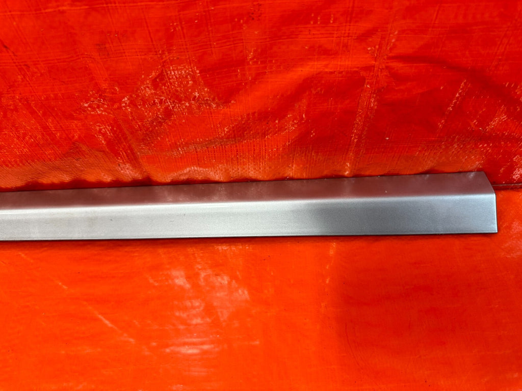 06 11 HONDA CIVIC SI 4D SEDAN   DOOR MOLDING IMPACT STRIP LEFT FRONT OEM #2702