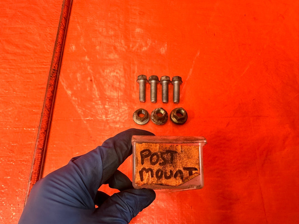 02 10 LEXUS SC430   3UZFE PASSENGER RIGHT MOTOR MOUNT BOLT SET BOLTS   OEM #2880
