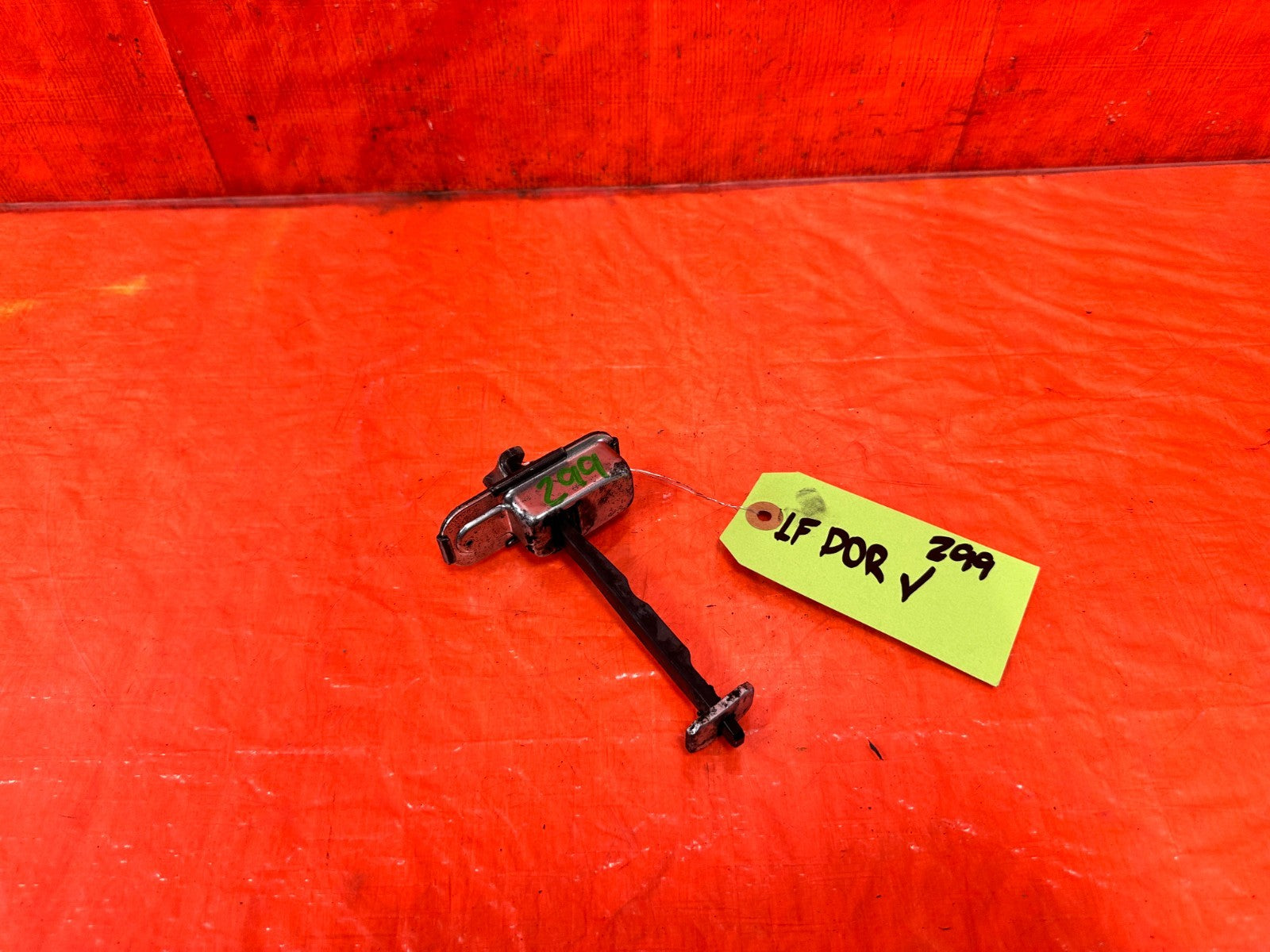 10 16 HYUNDAI GENESIS COUPE DRIVER LEFT DOOR CHECKER HINGE ARM STOPPER #2991