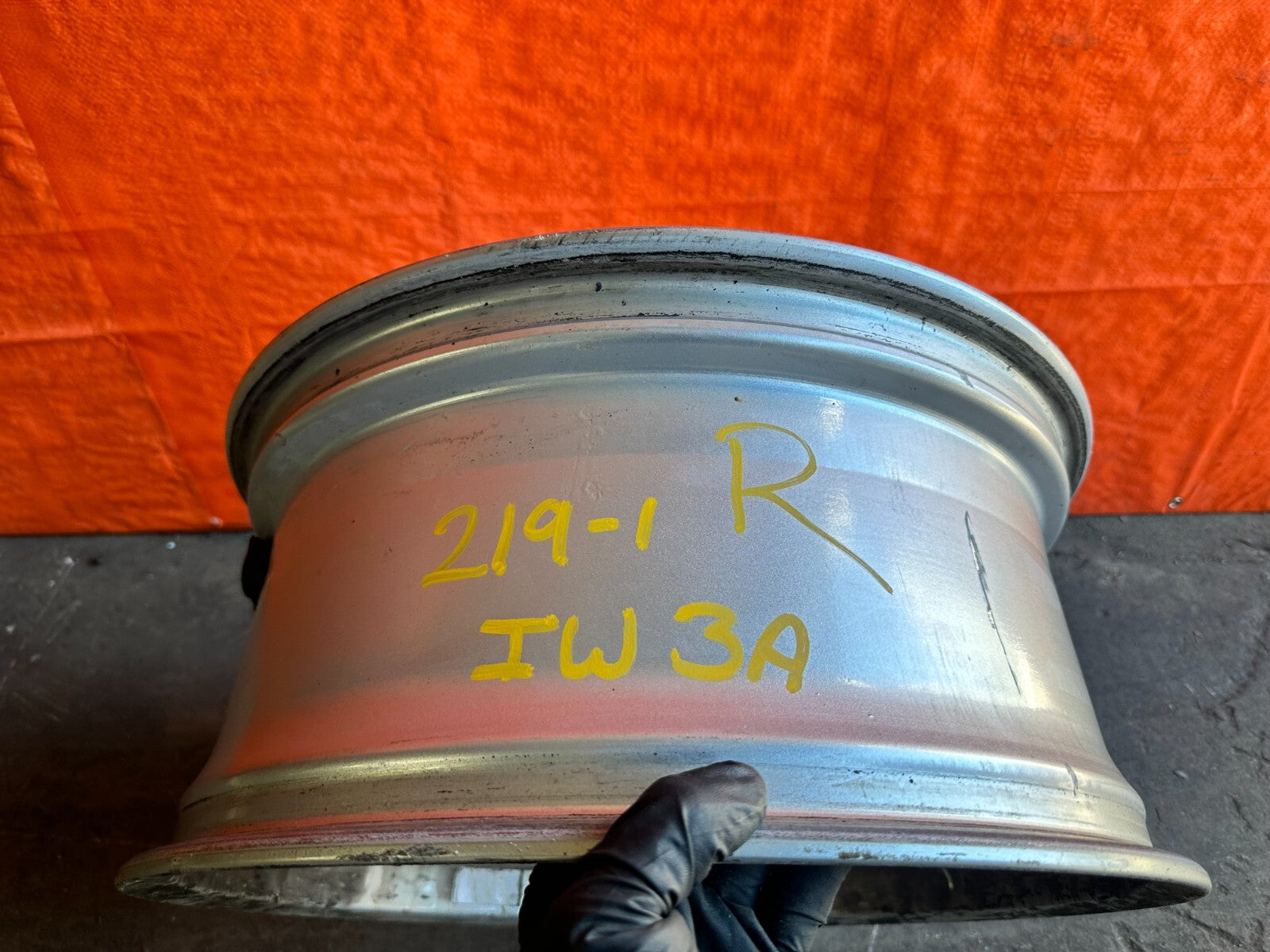 13 16 HYUNDAI GENESIS COUPE  REAR WHEEL RIM 18x8.5 +32   OEM FACTORY #219 111