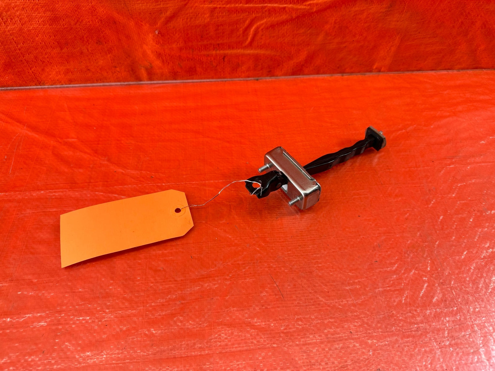 14 20 INFINITI Q50   LEFT OR RIGHT REAR DOOR CHECKER HINGE ARM STOPPER OEM #2429