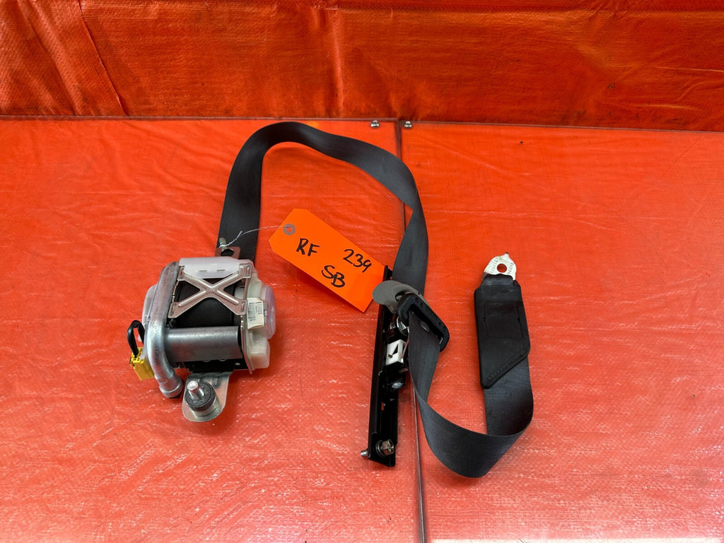 2012 12 HONDA ACCORD SEDAN   PASSENGER RIGHT FRONT   SEAT BELT   BLACK   OEM 2390