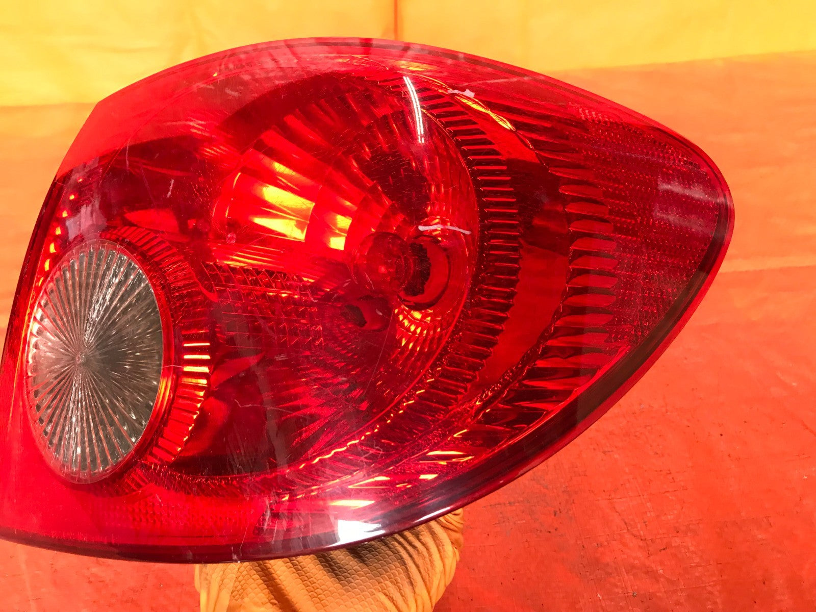 OEM 2006 2007 2007 TOYOTA COROLLA PASSENGER RIGHT OUTER TAIL LIGHT LAMP 07 08  3