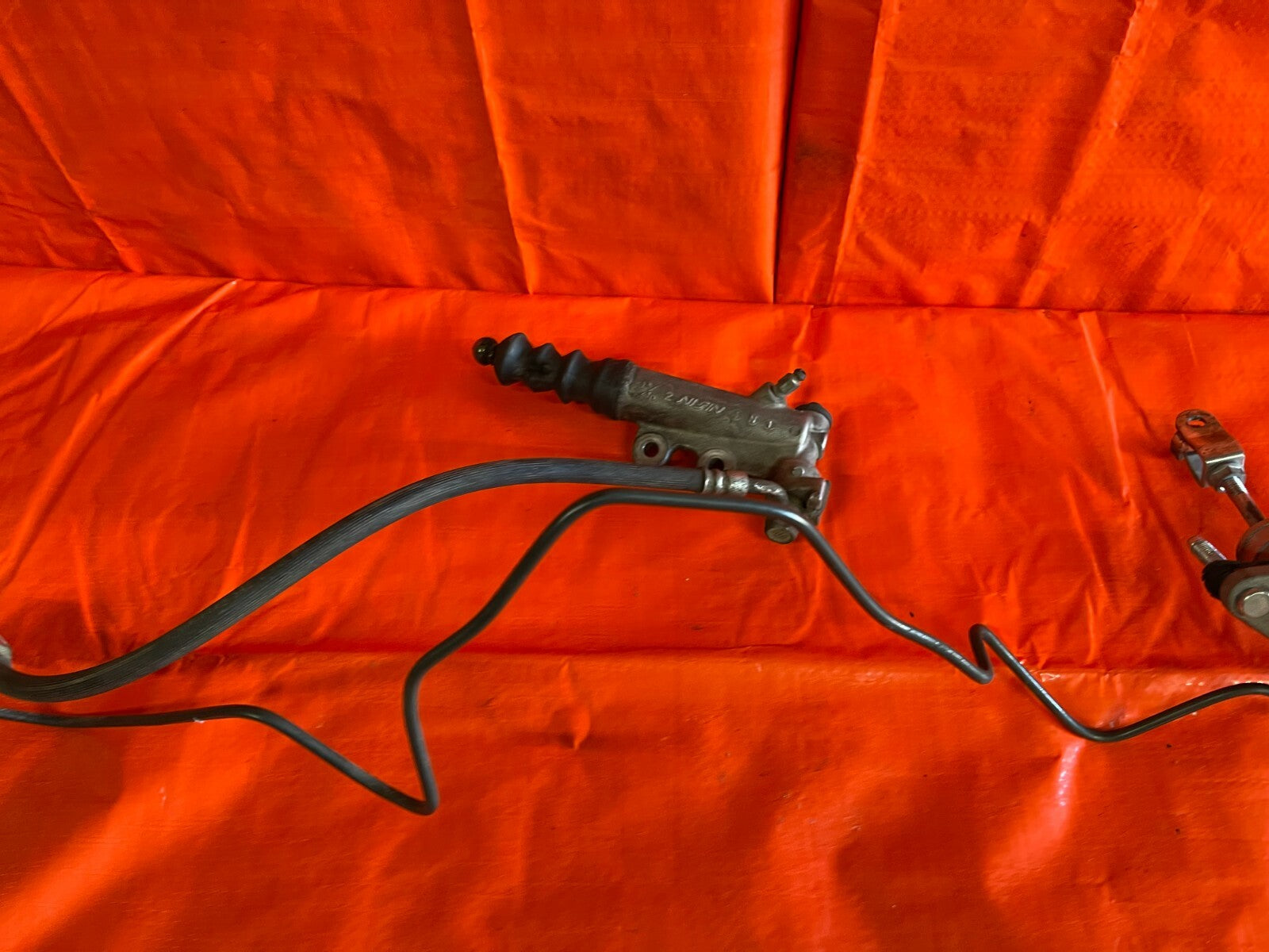 04 09 HONDA S2000   AP2   CLUTCH MASTER CYLINDER SLAVE CYLINDER & ALL LINES OEM4