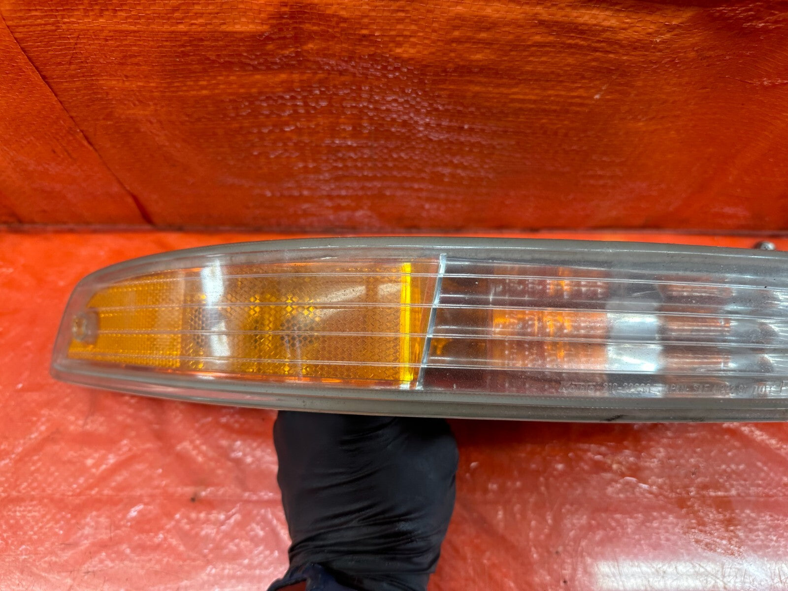 94 97 ACURA INTEGRA PASSENGER RIGHT BUMPER TURN SIGNAL CORNER LIGHT   OEM #2263