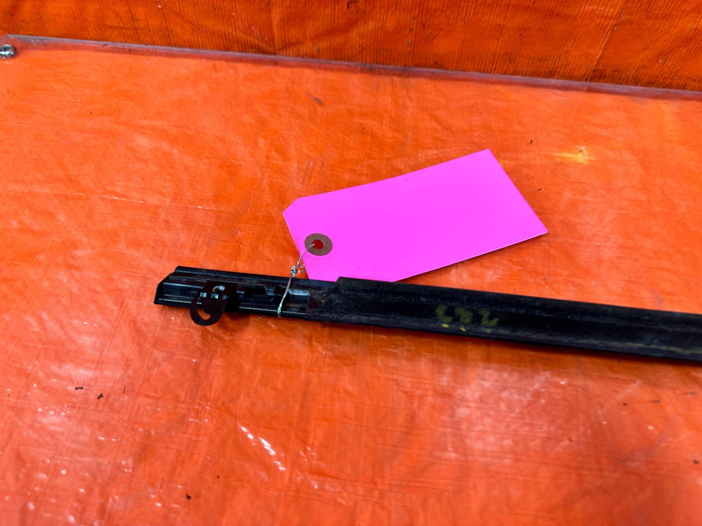 08 14 SUBARU IMPREZA WRX WAGON PASSENGER RIGHT REAR DOOR EXTERIOR WINDOW TRIM8