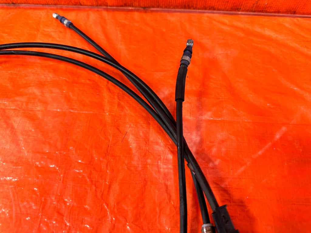 08 15 INFINITI G37 COUPE & CONVERTIBLE   HOOD RELEASE WIRE CABLE   OEM 2782
