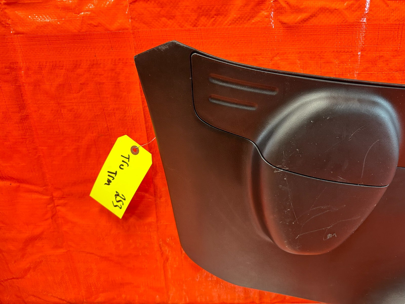 94 01 ACURA INTEGRA   2D   REAR TAIL GATE TAILGATE LINING TRIM PLASTIC OEM #2537