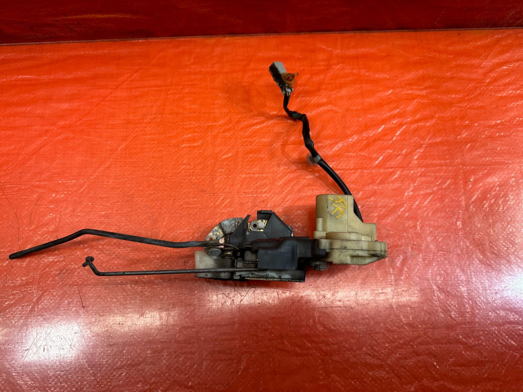 94 01 INTEGRA SEDAN   PASSENGER RIGHT FRONT DOOR LOCK ACTUATOR   OEM #22911