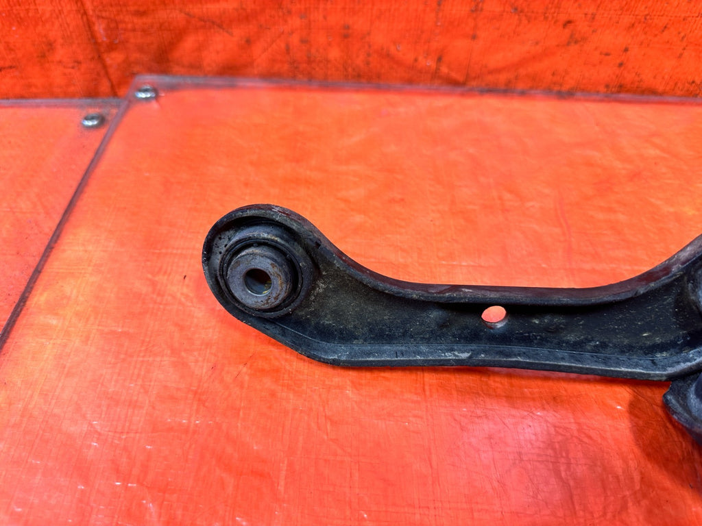 90 91 HONDA CIVIC HATCHBACK   DRIVER LEFT REAR LOWER UPPER CONTROL ARM OEM 3258