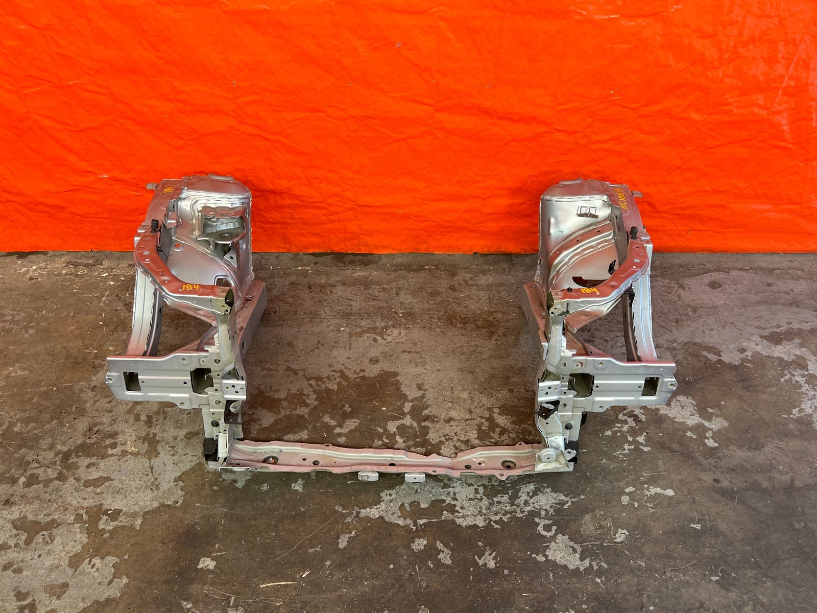 18 21 HONDA ACCORD   FRONT CHASSIS SHOCK TOWER RADIATOR SUPPORT BODY CUT OEM 1840