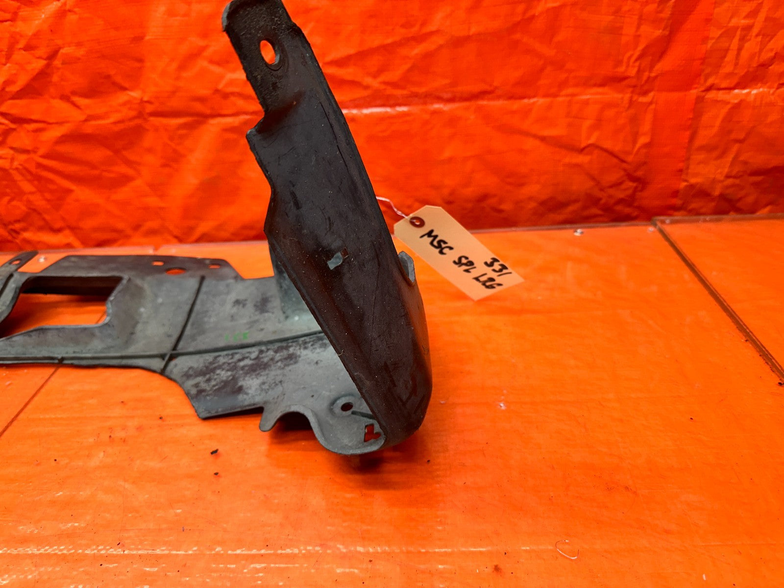 94 01 ACURA INTEGRA FRONT BUMPER UNDER COVER CENTER SPLASH SHIELD OEM #3314