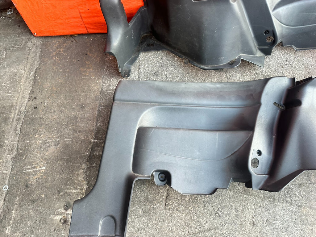 96 00 HONDA CIVIC   HATCHBACK   REAR QUARTER PANEL PLASTIC TRIMS OEM #28710