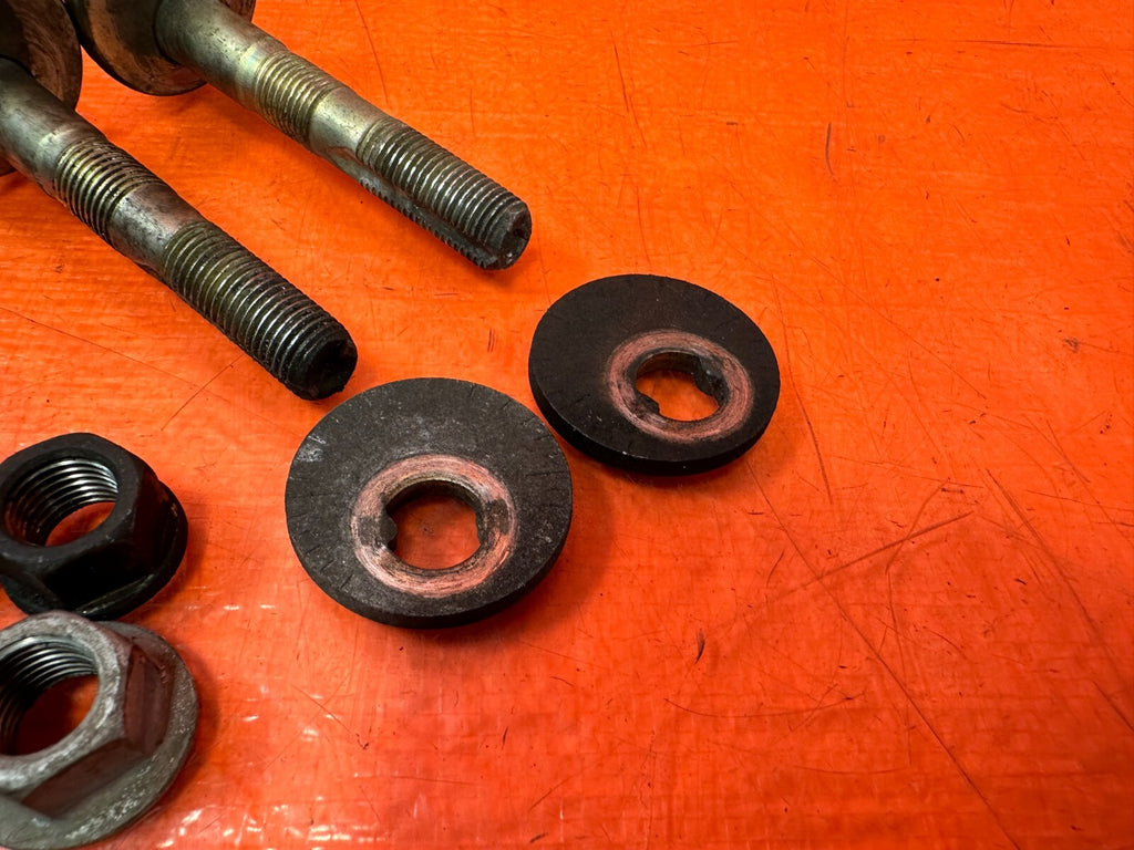 02 10 LEXUS SC430   FRONT LOWER CONTROL ARM BOLTS HARDWARE   OEM #2615