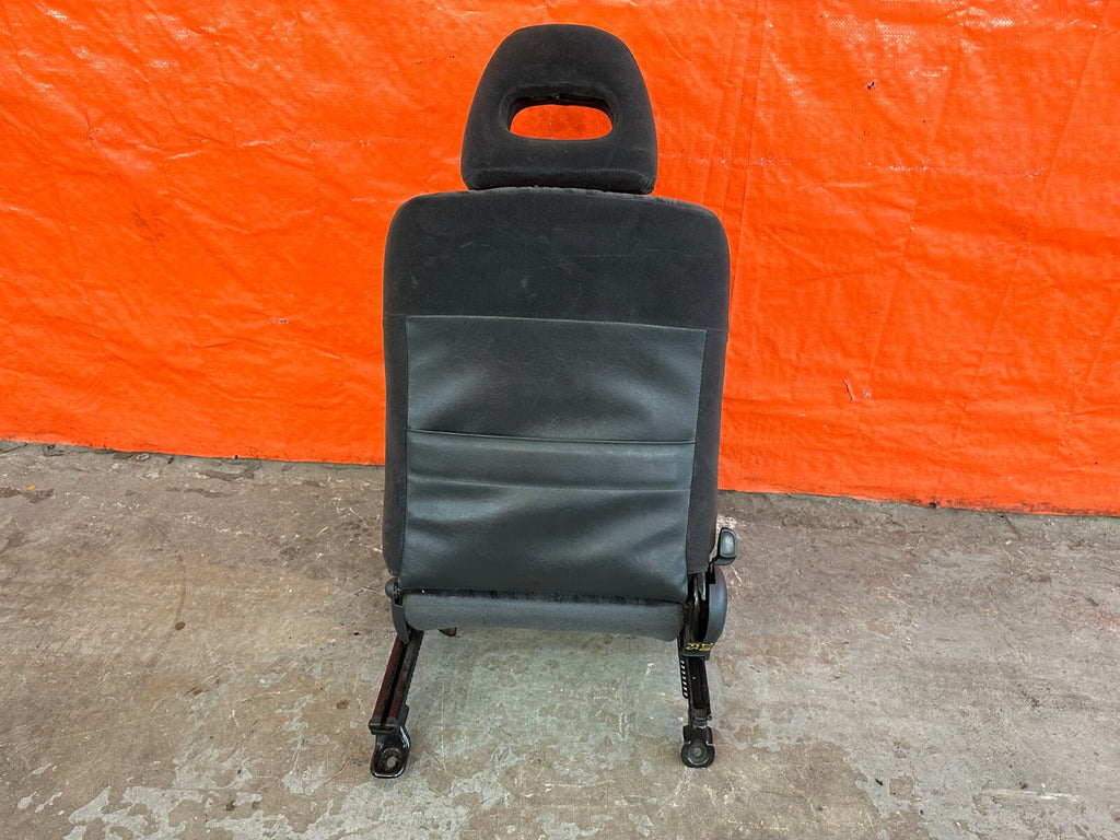 96 00 HONDA CIVIC EM1 SI MODEL PASSENGER RIGHT FRONT SEAT CHAIR & RAILS OEM #21813