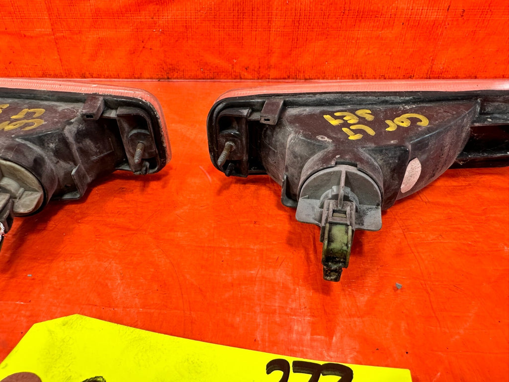 88 89 HONDA CRX   AFTERMARKET FRONT BUMPER LIGHTS   #2779
