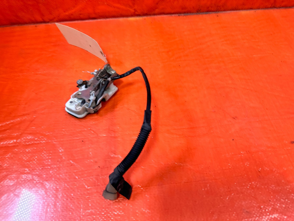 90 91 HONDA CIVIC HATCHBACK   DRIVER LEFT DOOR LOCK ACTUATOR LATCH OEM 3276