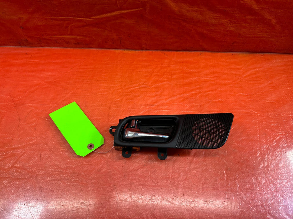 09 13 INFINITI G37 SEDAN DRIVER LEFT FRONT INTERIOR DOOR HANDLE   OEM #2380
