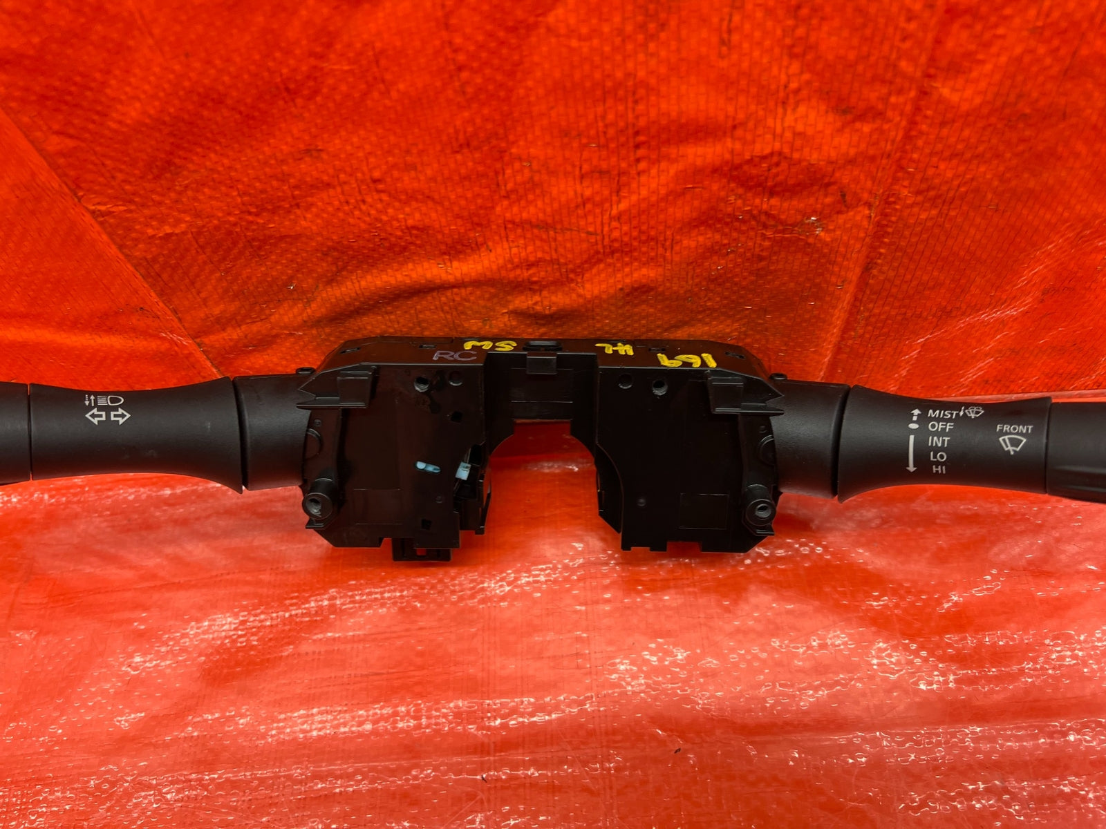08 15 INFINITI G37 & Q60    2D COUPE   HEADLIGHT & WIPER SWITCH   NON TECH ONLY6
