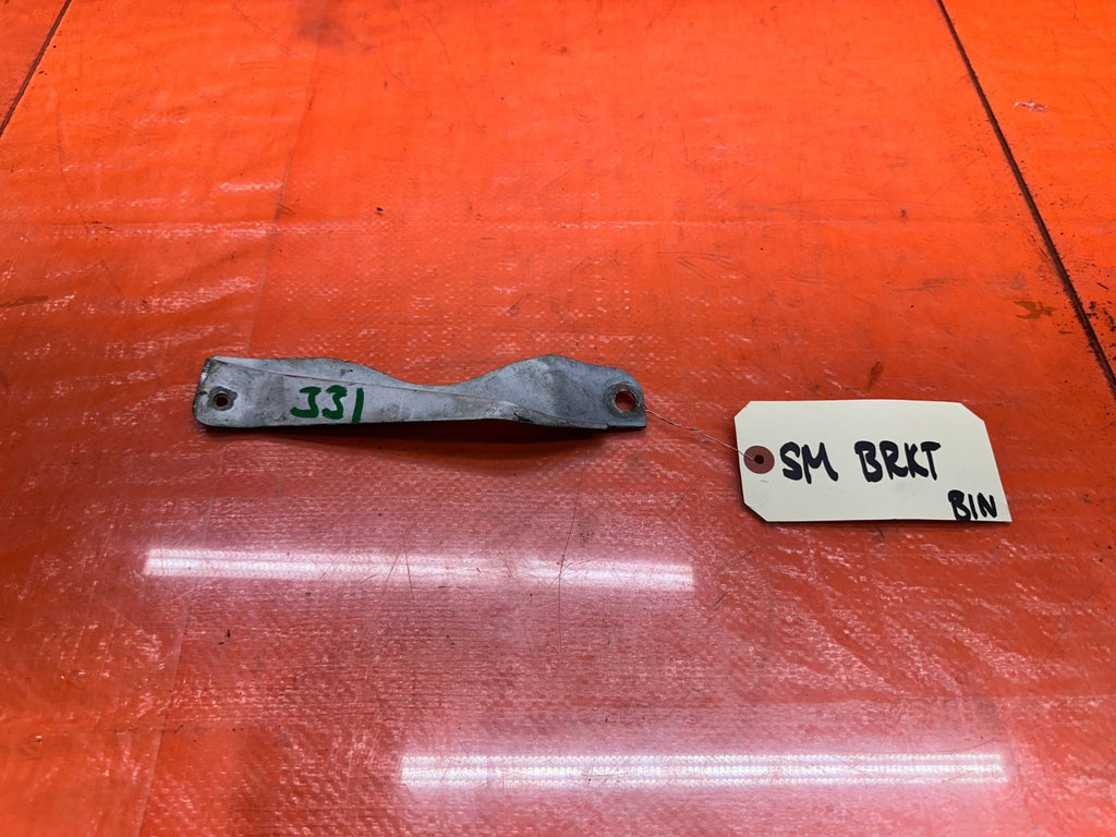 1994 2001 ACURA INTEGRA RH PASSENGER SIDE FENDER SUPPORT BRACKET #3310