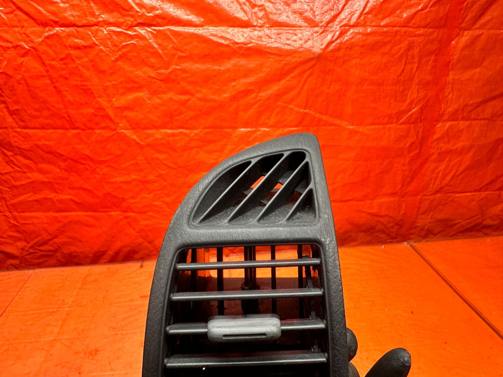 97 01 HONDA PRELUDE 2.2L DRIVER LEFT DASH DASHBOARD AC A/C AIR VENT LOUVER #3368