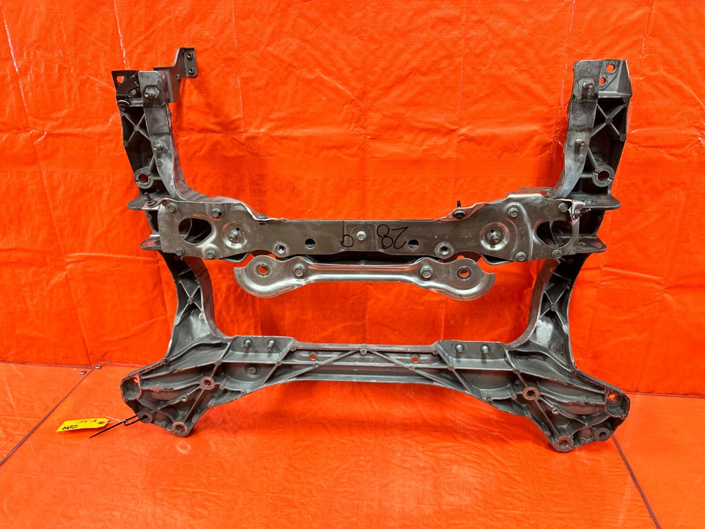 14 20 INFINITI Q50 17 20 Q60   FRONT ALUMINUM SUB FRAME CROSSMEMBER OEM #28915