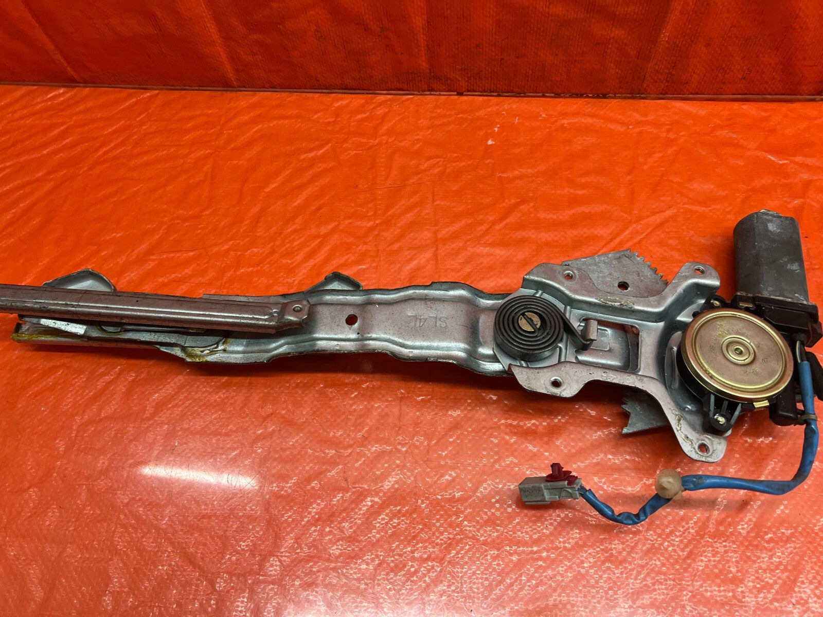 94 01 INTEGRA SEDAN   DRIVER LEFT REAR   WINDOW REGULATOR W/ MOTOR   OEM #2292