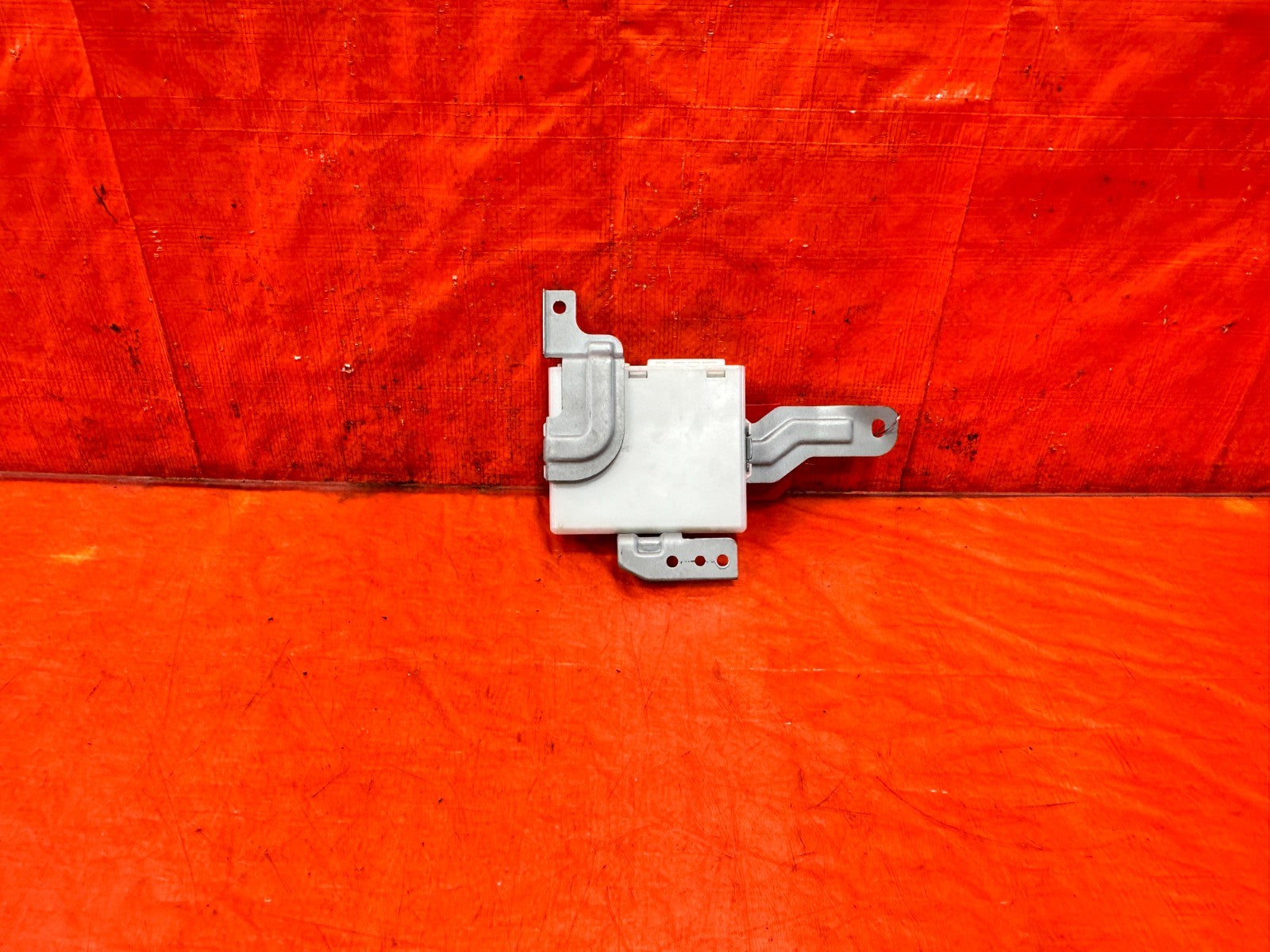 08 13 INFINITI G37 COUPE & CONVERTIBLE   SEAT MEMORY CONTROL MODULE   OEM #3103