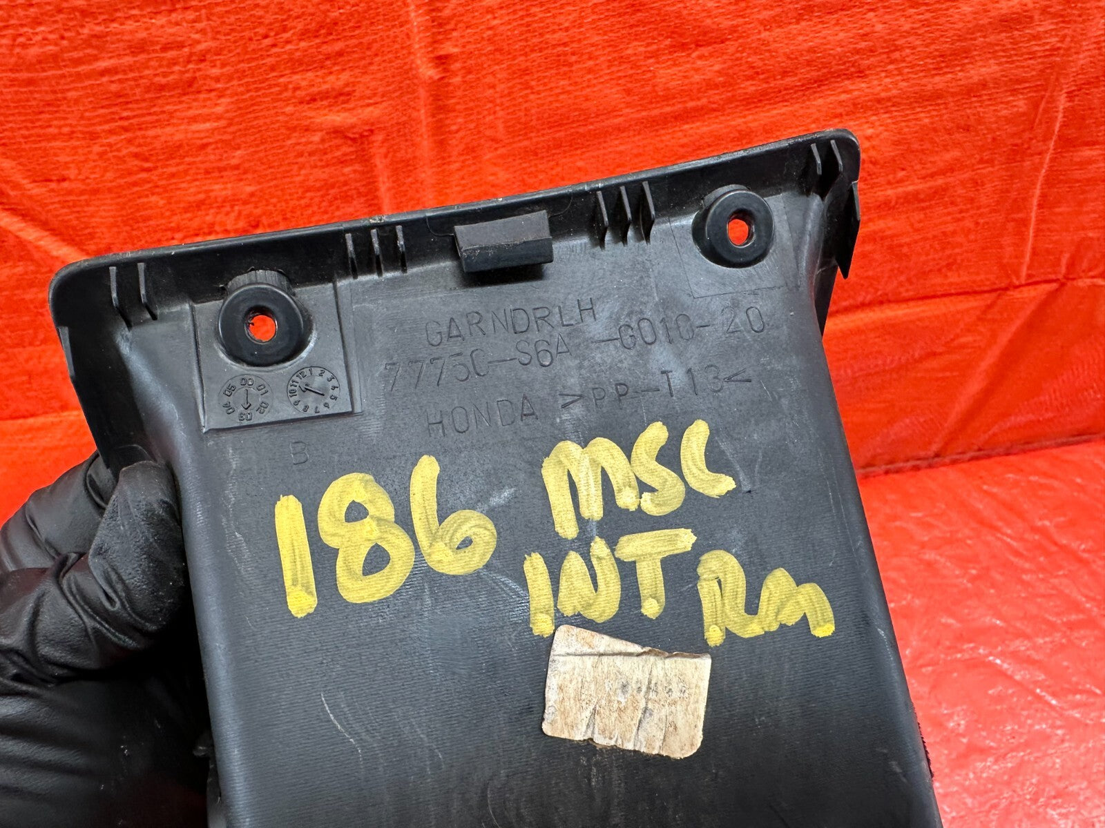 02 05 HONDA CIVIC SI EP3 HATCHBACK DASH BOARD LEFT SIDE STORAGE POCKET   OEM 18610