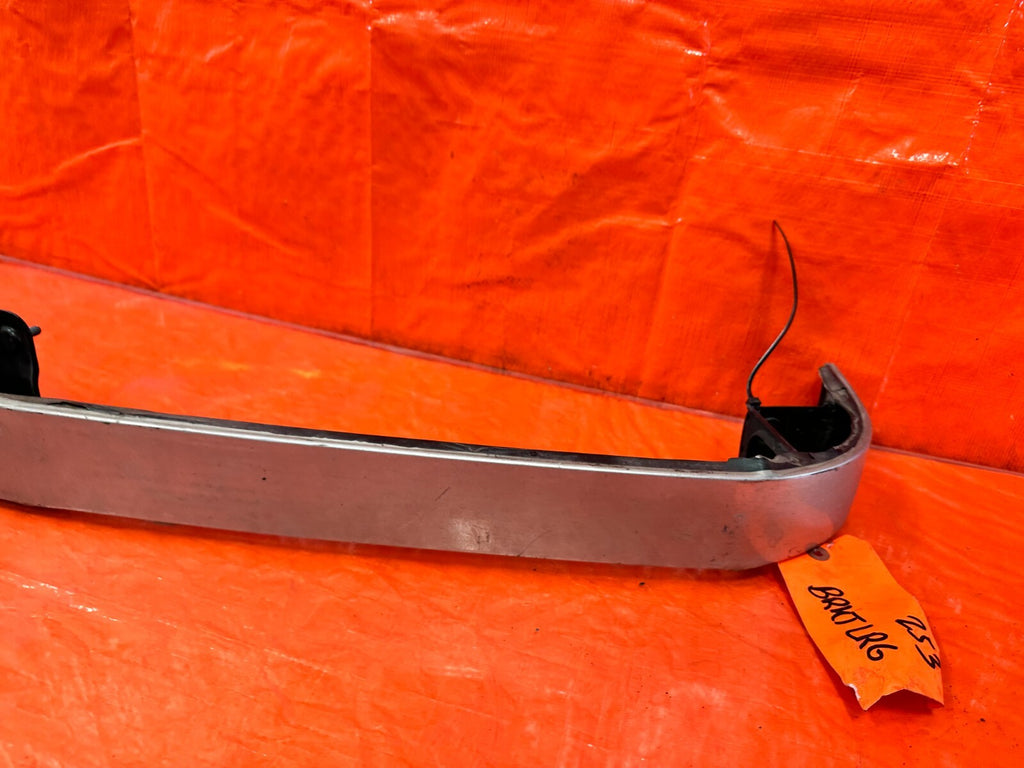 94 01 ACURA INTEGRA REAR BUMPER TAIL LIGHT LAMP GATE TRIM UPPER SKIRT PANEL #2535