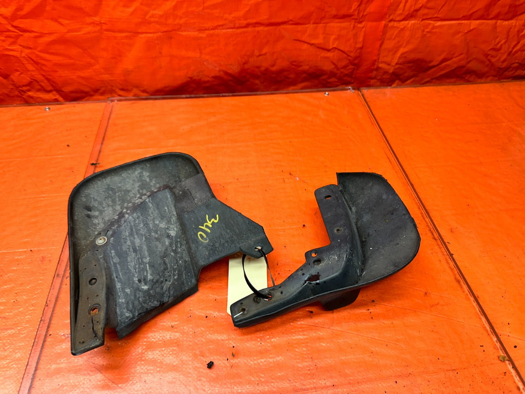 94-01 ACURA INTEGRA 4D SEDAN REAR MUD FLAPS GUARDS PAIR LEFT RIGHT OEM #34016
