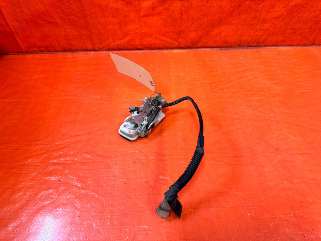 90 91 HONDA CIVIC HATCHBACK   DRIVER LEFT DOOR LOCK ACTUATOR LATCH OEM 3275