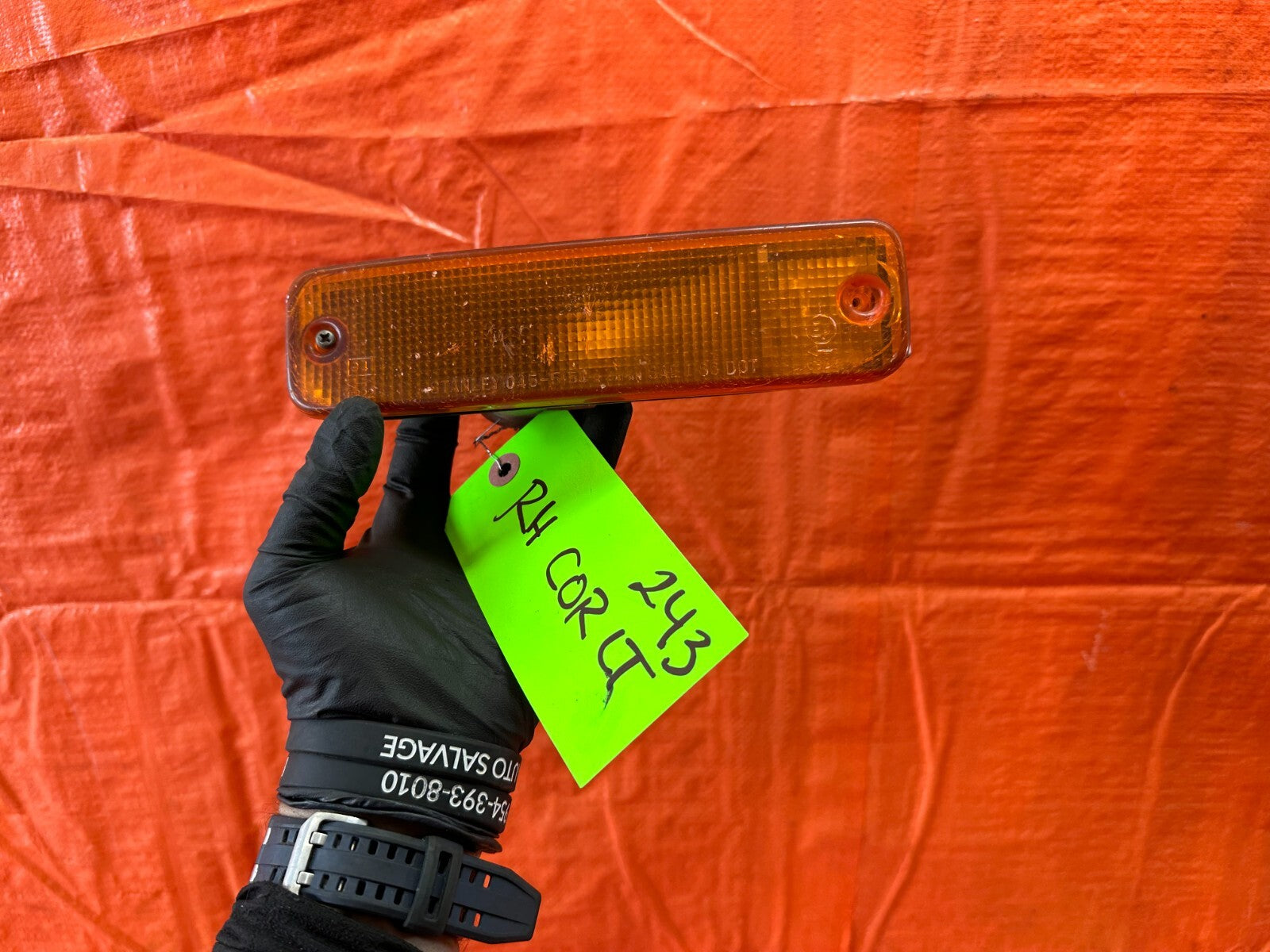 88 89 HONDA CRX   PASSENGER RIGHT BUMPER LIGHT LAMP   OEM FACTORY #2430