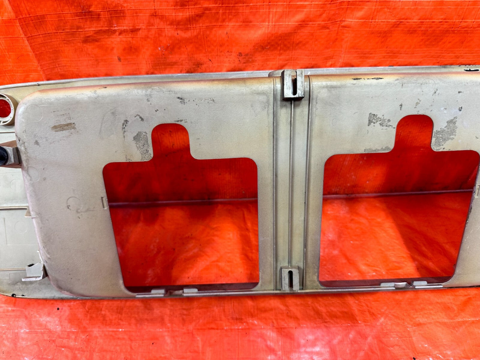 92 96 HONDA PRELUDE   REAR TRUNK LID LICENSE PLATE HOLDER TRIM   OEM FACTORY 2737