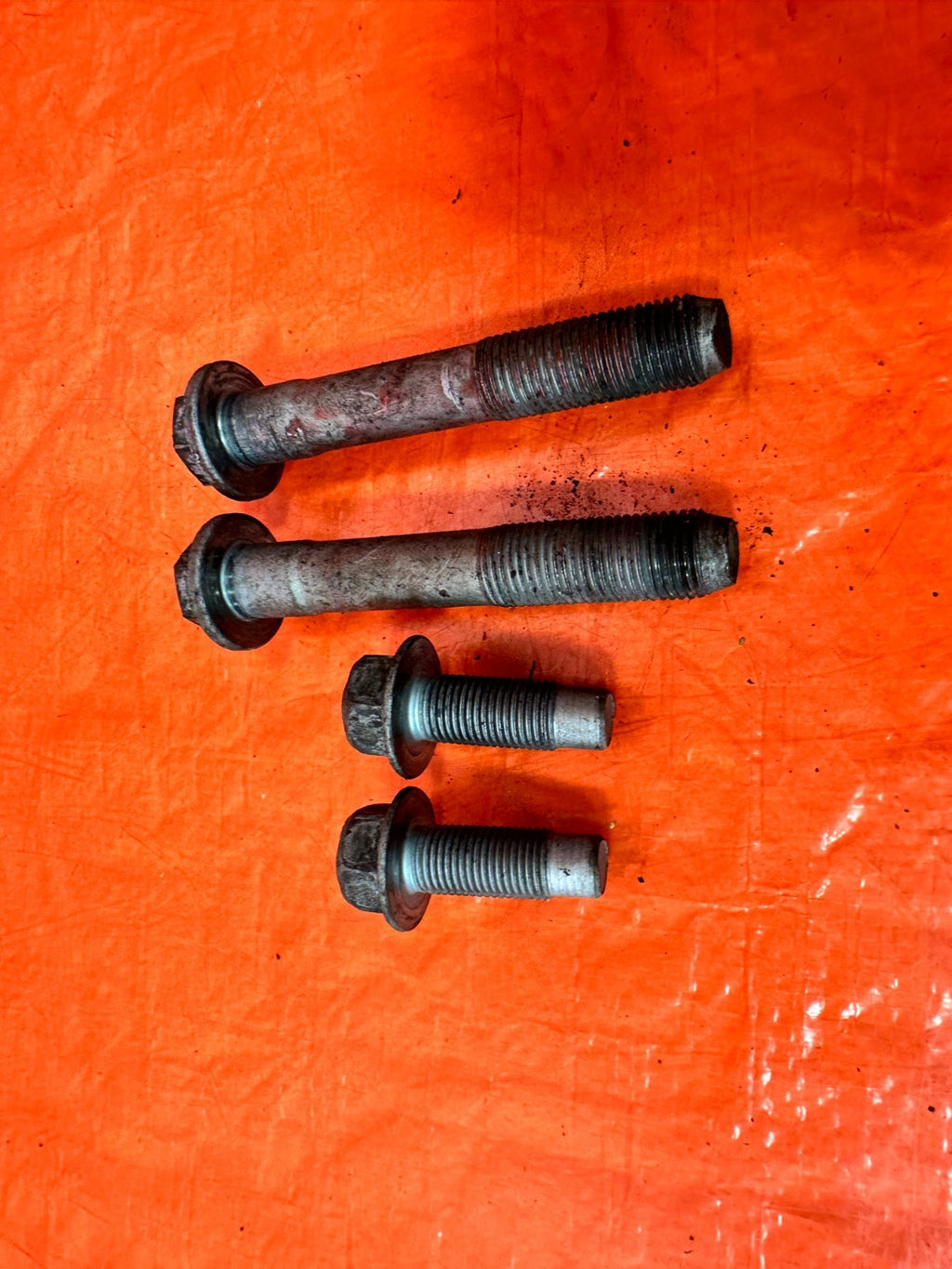 08 15 INFINITI G37 Q60 POWER STEERING RACK MOUNTING BOLTS NUTS HARDWARE OEM #3202
