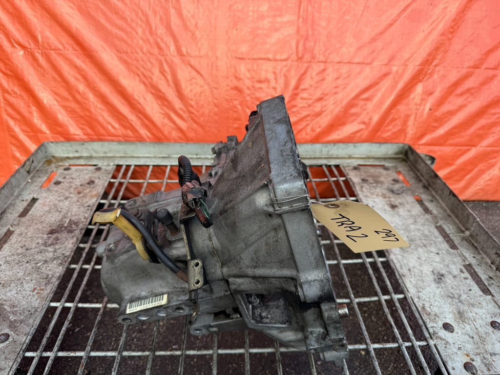 92 00 HONDA CIVIC   D16Z6 SOHC VTEC 5 SPEED MANUAL TRANSMISSION GEAR BOX   OEM2
