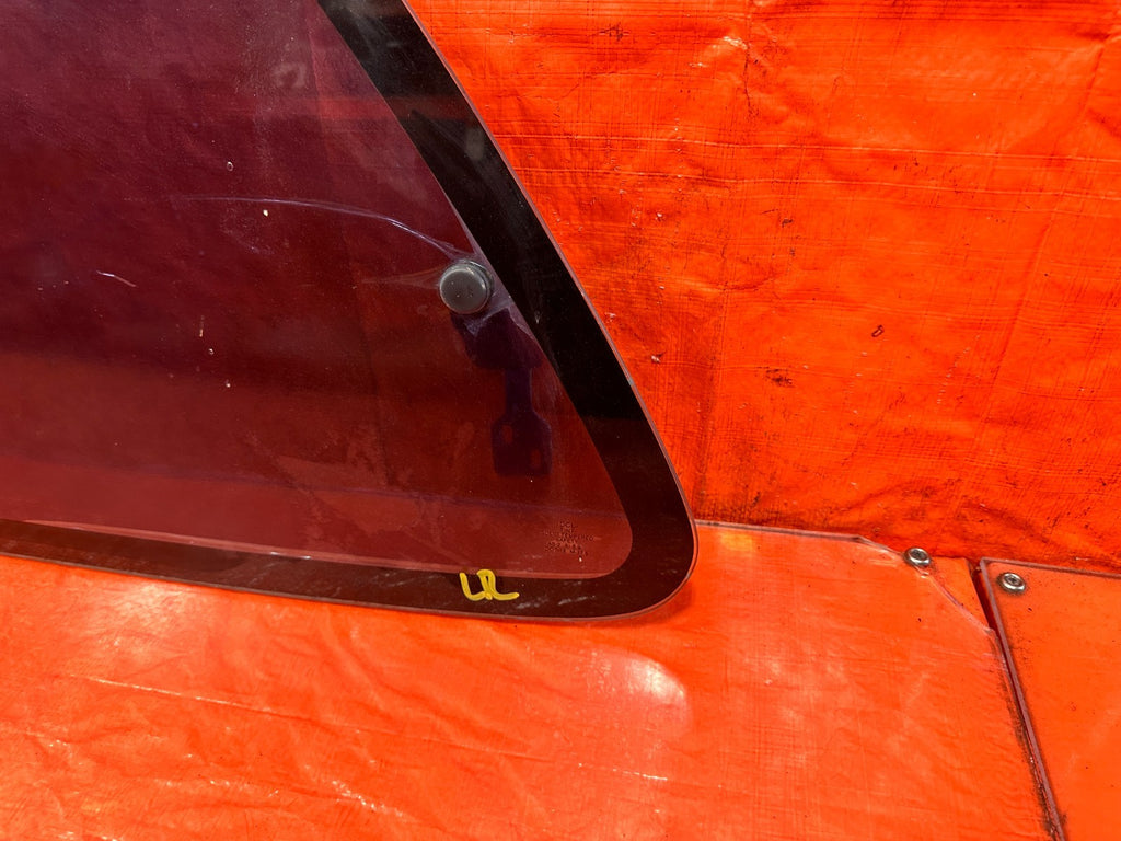 90 91 HONDA CIVIC HATCHBACK   DRIVER LEFT REAR 1/4 QUARTER GLASS WINDOW OEM 3259