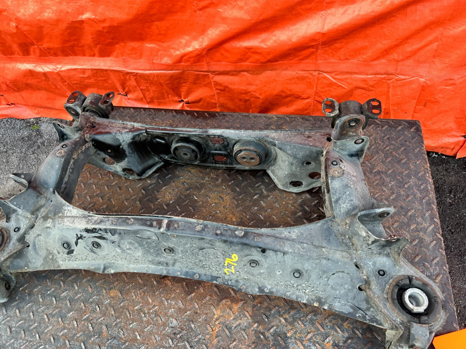 92 00 LEXUS SC300   REAR SUBFRAME SUB FRAME BRACKET BRACE   OEM FACTORY #27620