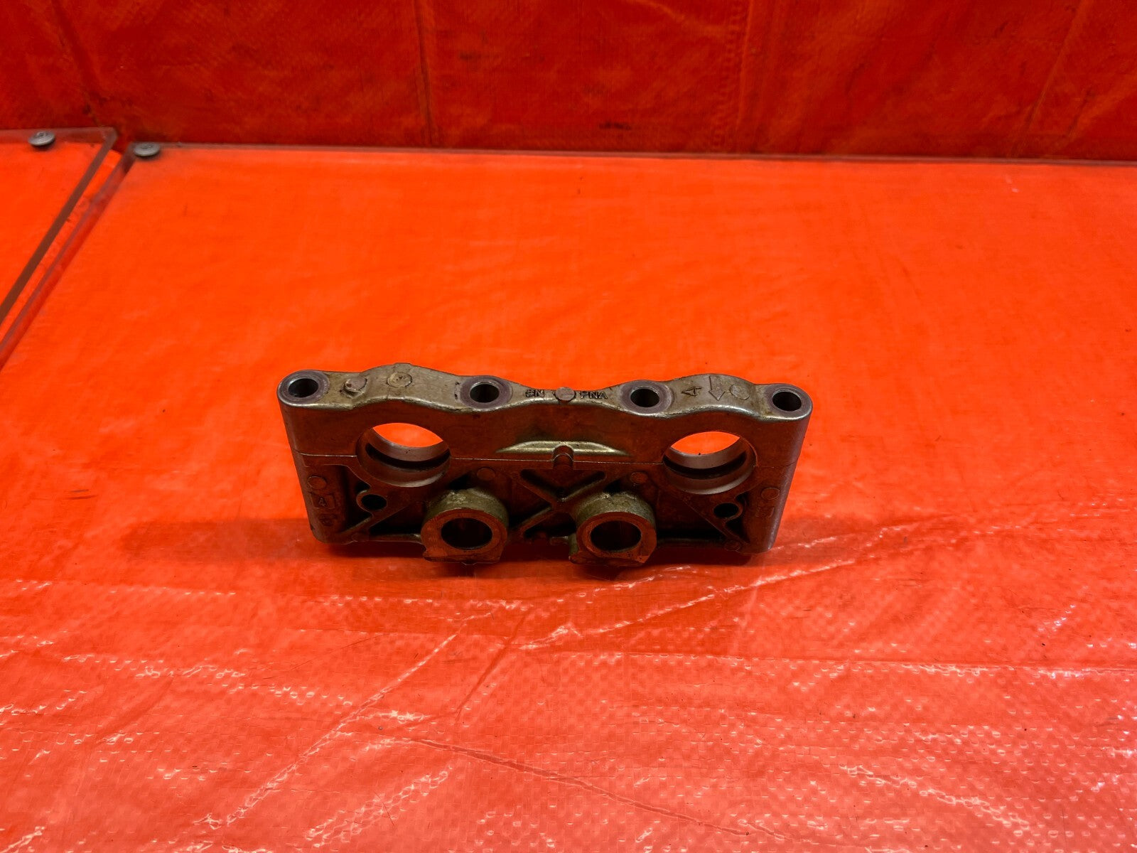 02 06 ACURA RSX TYPE S   K20A2   CAMSHAFT CAM CAP TOWER HOLDER   HOLDER #4   OEM0