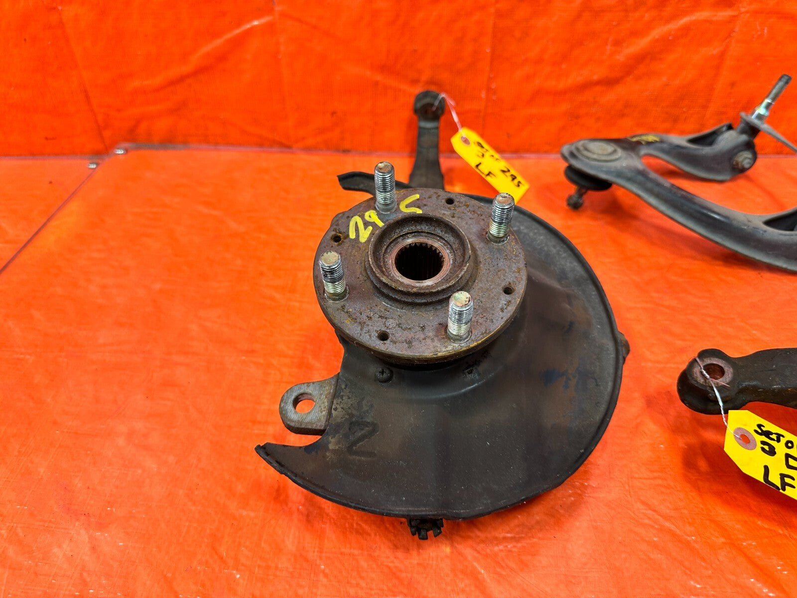 93 97 HONDA DEL SOL S & SI DRIVER LEFT FRONT SPINDLE KNUCKLE HUB & ARMS OEM #29511