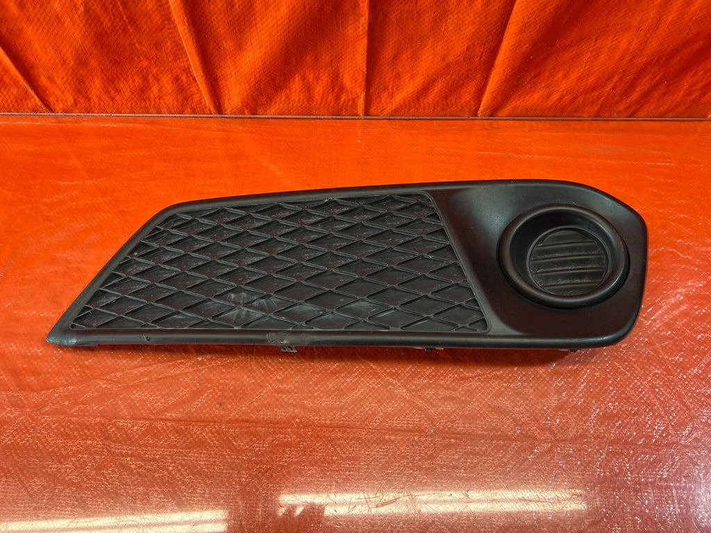 13 15 ACURA RDX   BASE   FRONT BUMPER COVER TRIM   PASSENGER RIGHT SIDE OEM #1530
