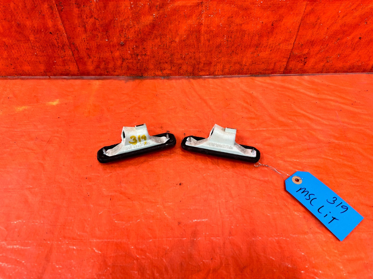 96-00 HONDA CIVIC - LEFT AND RIGHT LICENSE PLATE LIGHTS LAMPS - OEM  3195