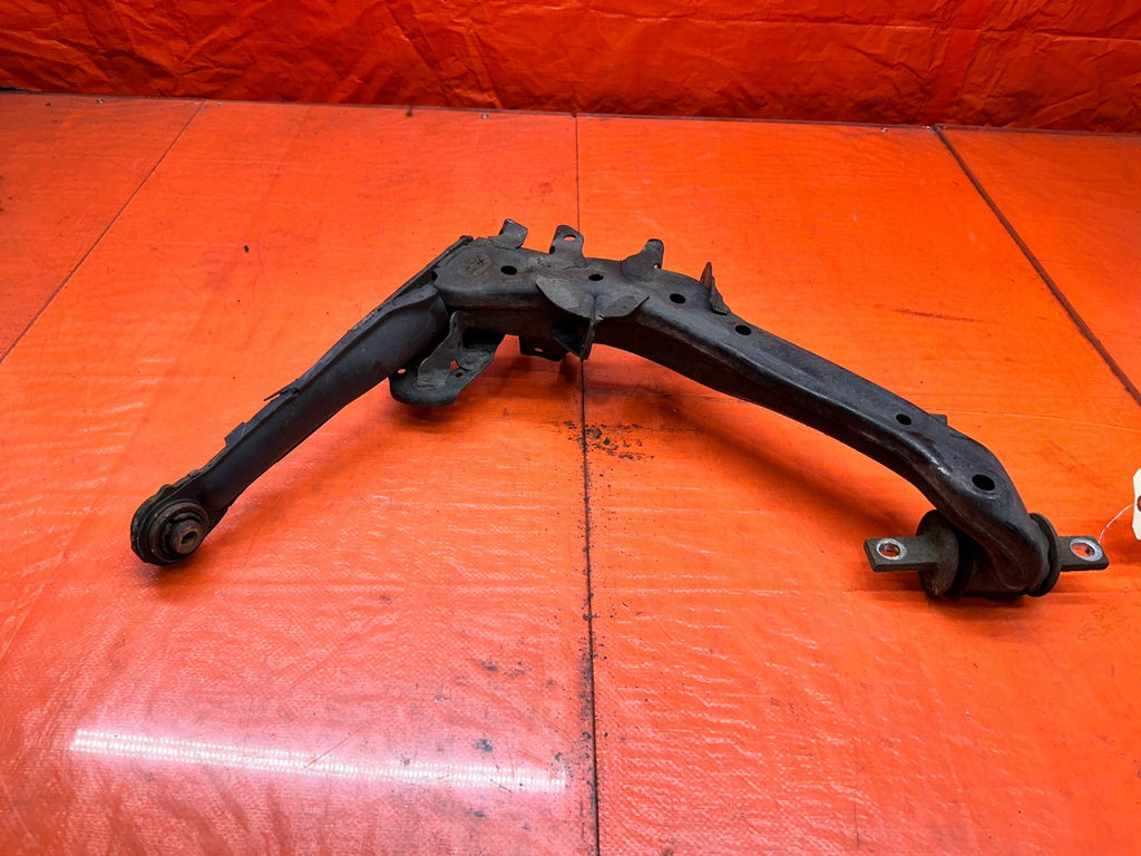13 15 HONDA CIVIC SI 4D 2.4L RIGHT PASSENGER REAR TRAILING ARM KNUCKLE OEM #3348