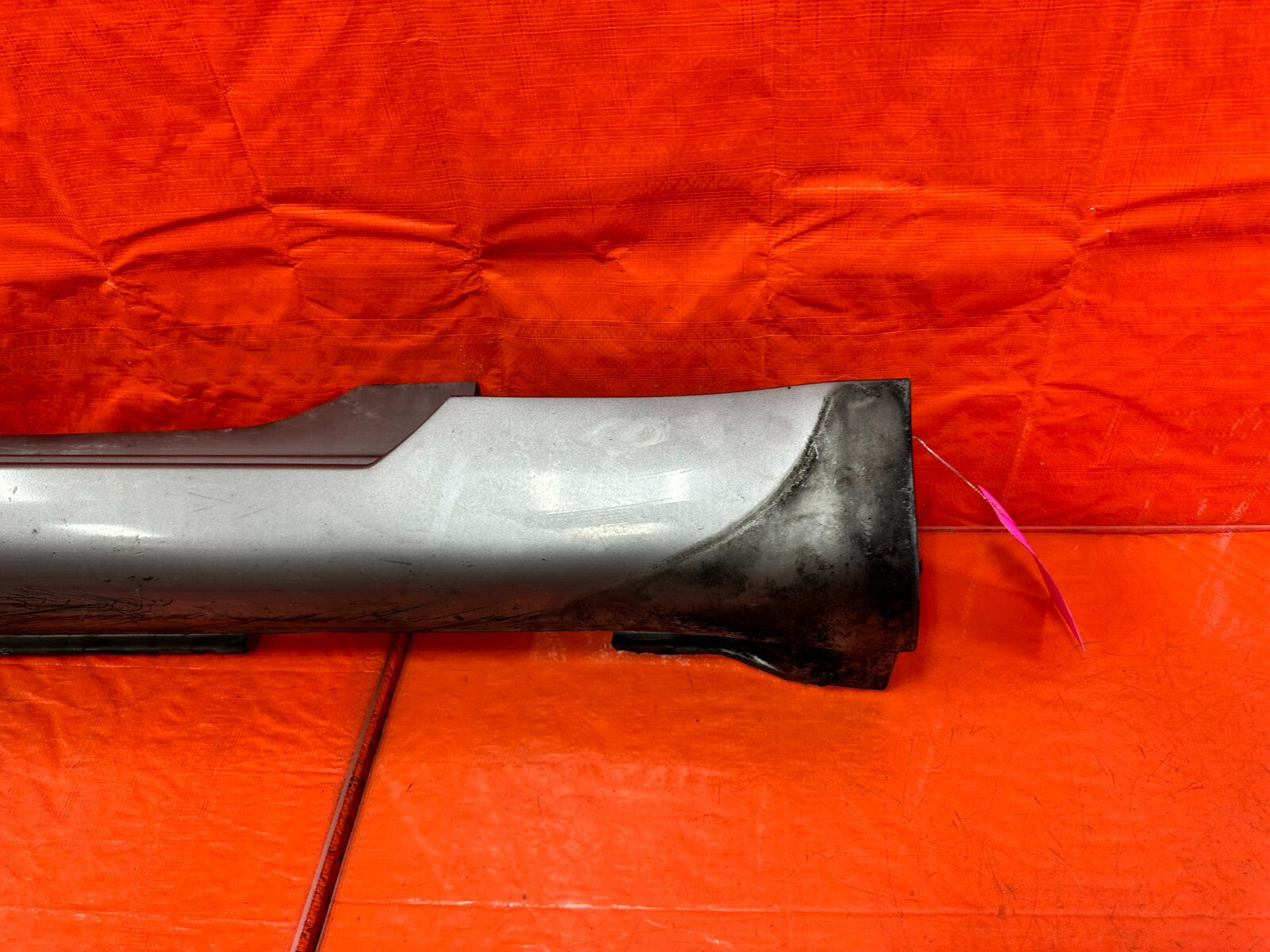 03 09 NISSAN 350Z   SIDE SKIRT ROCKER MOLDING TRIM   RIGHT SIDE   OEM #2626