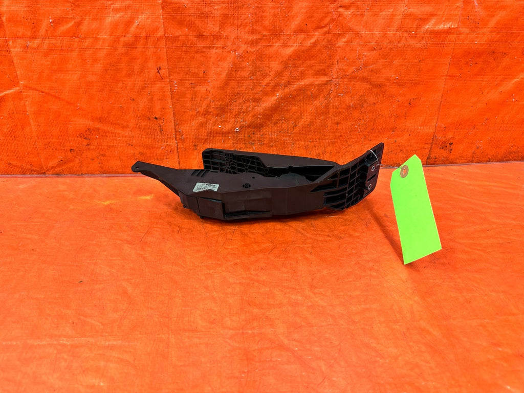 09 15 INFINITI G37 CONVERTIBLE  GASOLINE GAS FUEL ACCELERATOR ACCELERATION PEDAL2