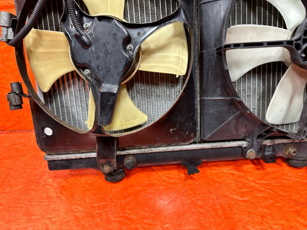 97 98 HONDA PRELUDE BASE   100% COMPLETE RADIATOR SET W/ FANS / HOSES / OEM 32310