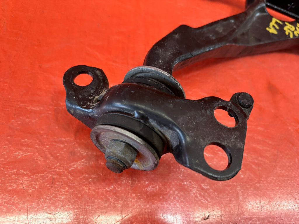 93 94 HONDA DEL SOL SI   PASSENGER RIGHT FRONT   LOWER CONTROL ARM   OEM OE #2362