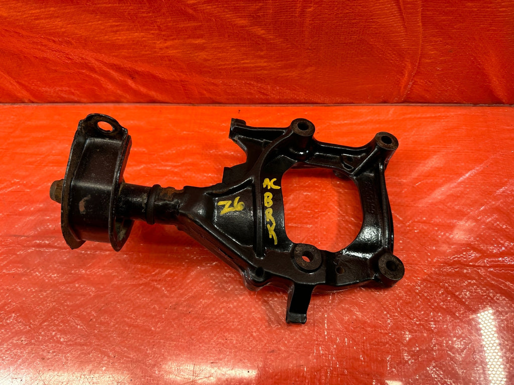 92 95 HONDA CIVIC   D16Z6 D15B7 AIR CONDITIONING AC COMPRESSOR PUMP BRACKET  9