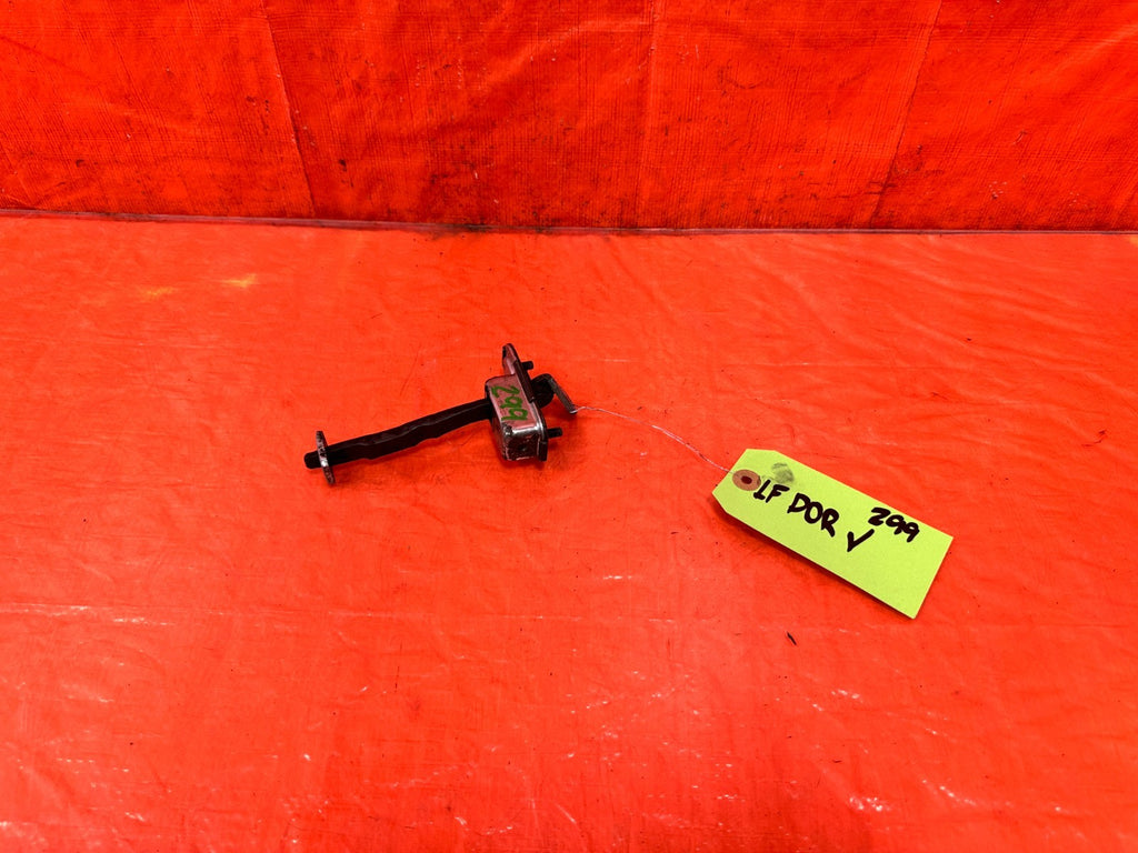 10 16 HYUNDAI GENESIS COUPE DRIVER LEFT DOOR CHECKER HINGE ARM STOPPER #2990